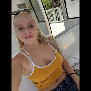 Meet your Posher, Kelly